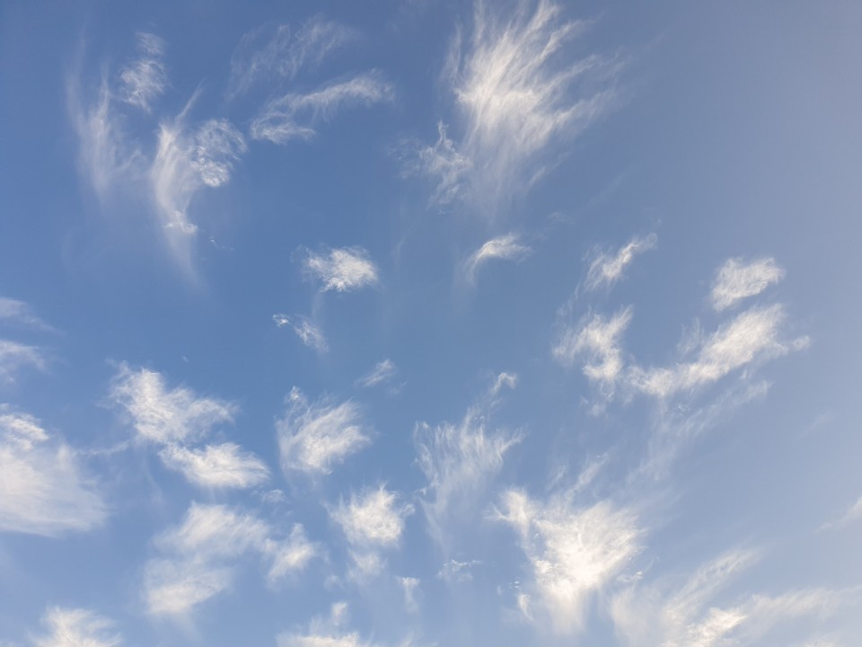 2019년 6월 2일 구름 2019_0602_04.jpg