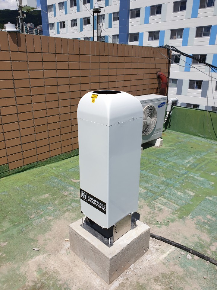 PNU Ceilometer installed, 12 Aug., 2019 01.jpg